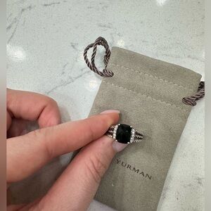 David Yurman petite wheaten ring in onyx. Size 8